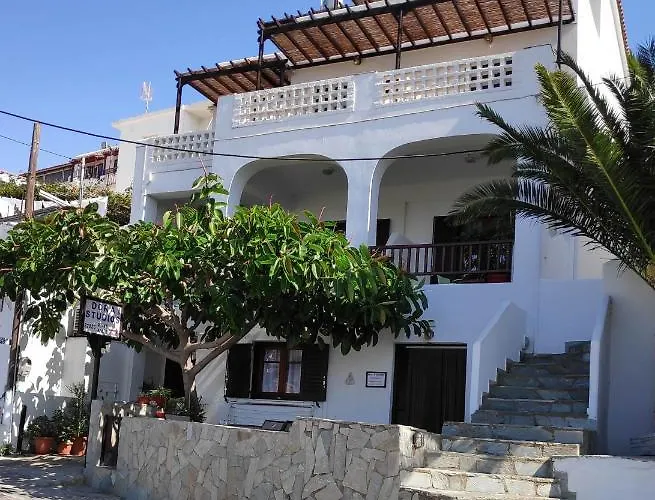 Dora Apartmán Batsi