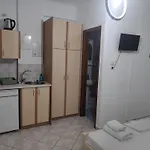 Dora Apartamento Batsi